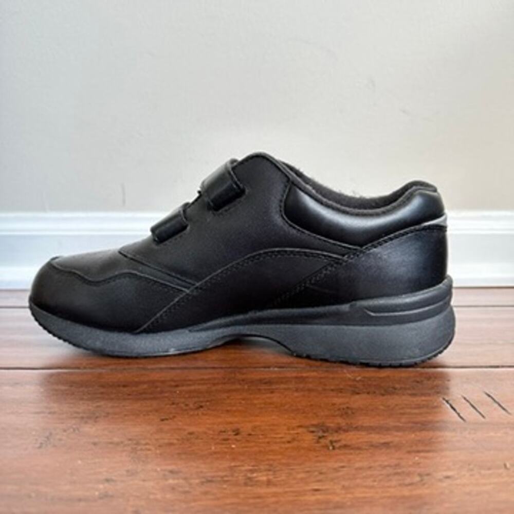 Propet Womens 9W Tour Walker Strap Leather Comfort Shoe Shock Absorbing Black - Picture 4 of 9